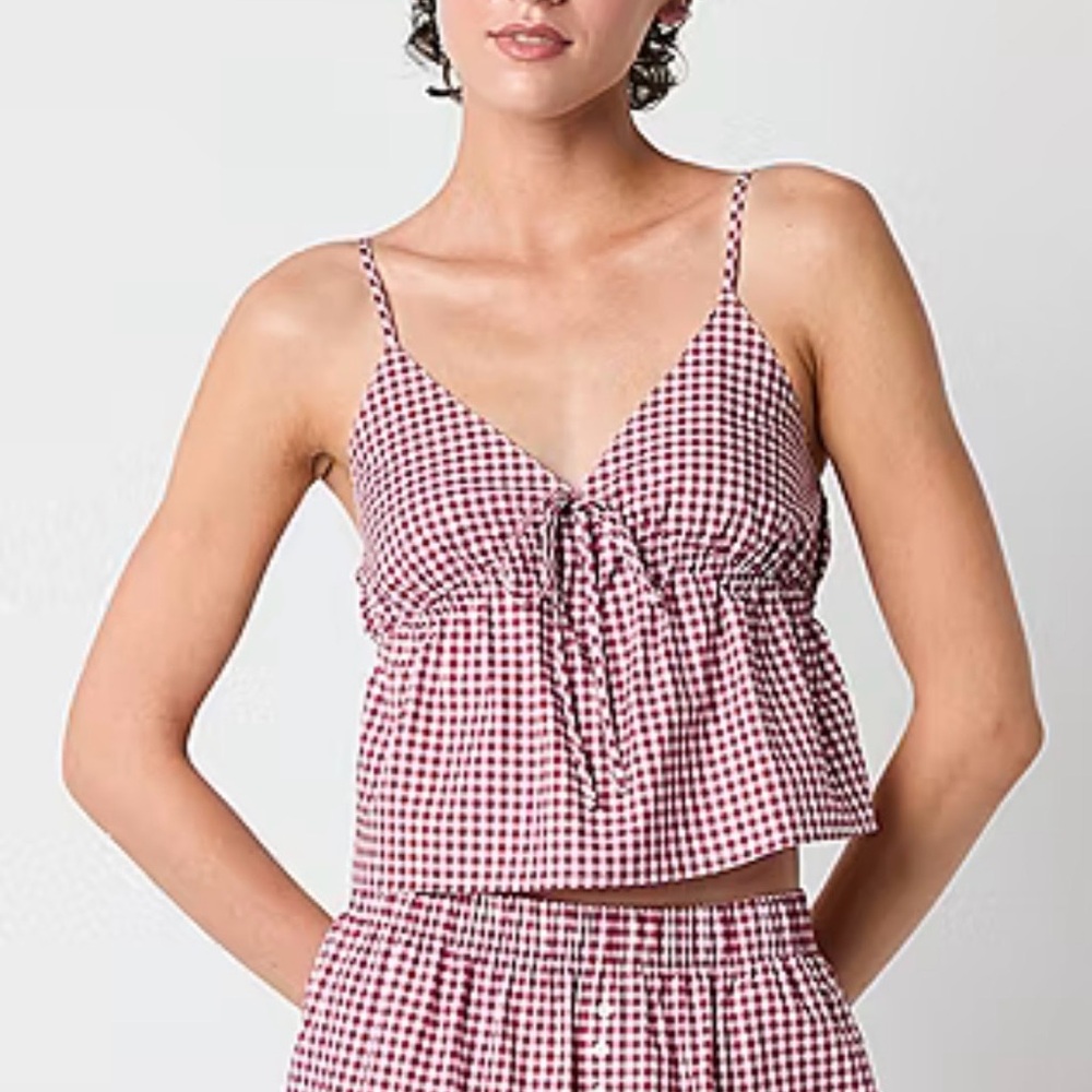 Gingham Tie-Front Cami Top in Burgundy & White